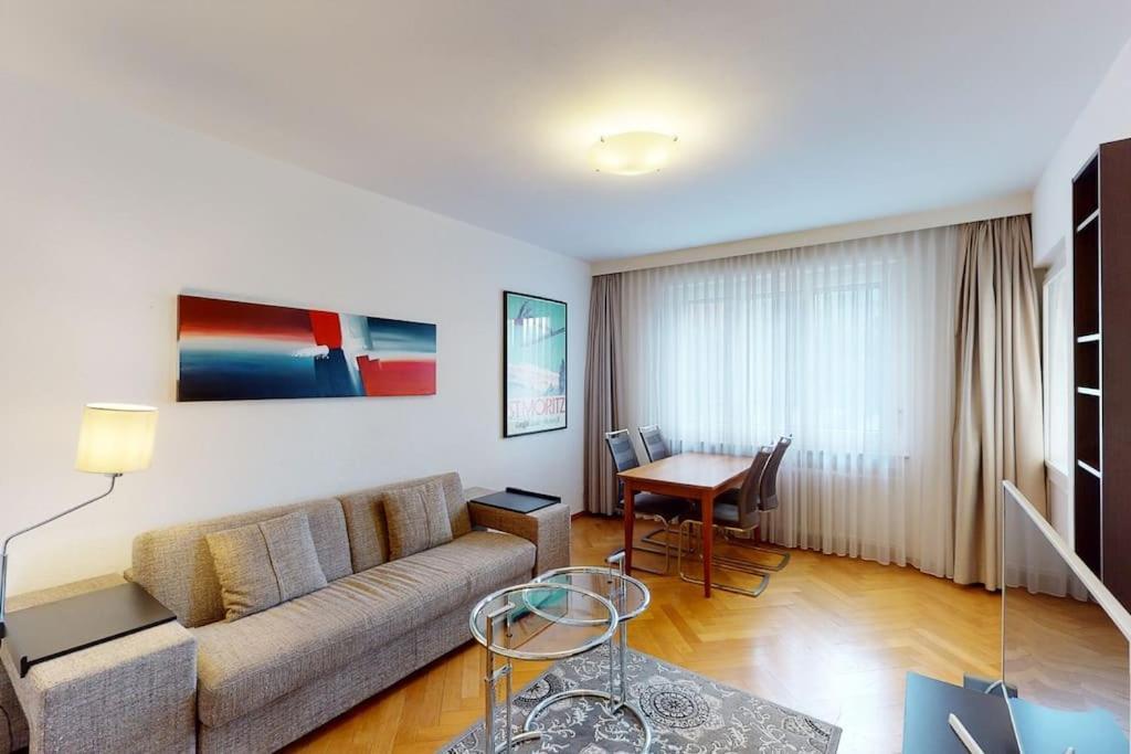 Executive 1 Bedroom Flat, City Center 취리히 외부 사진