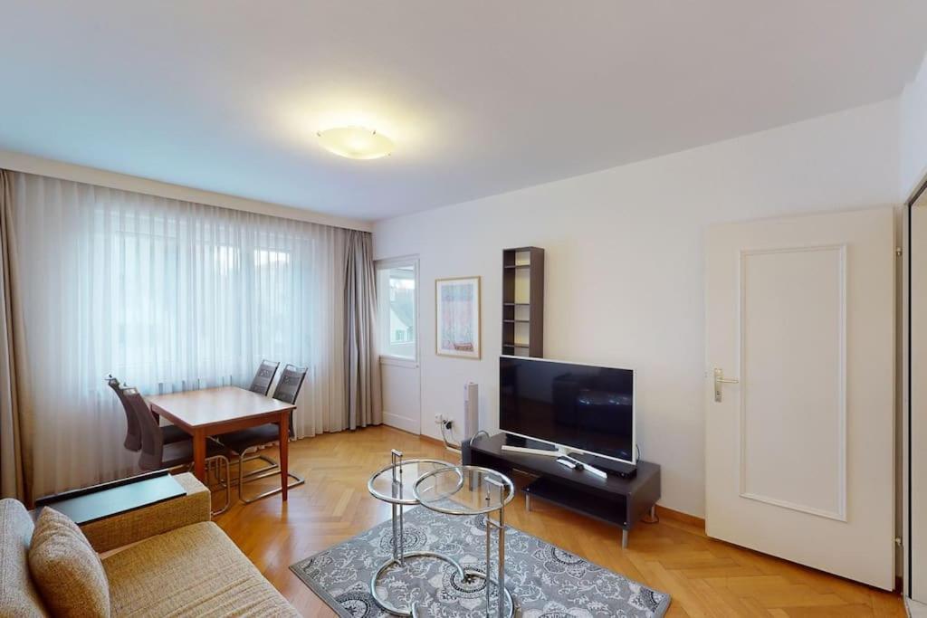 Executive 1 Bedroom Flat, City Center 취리히 외부 사진